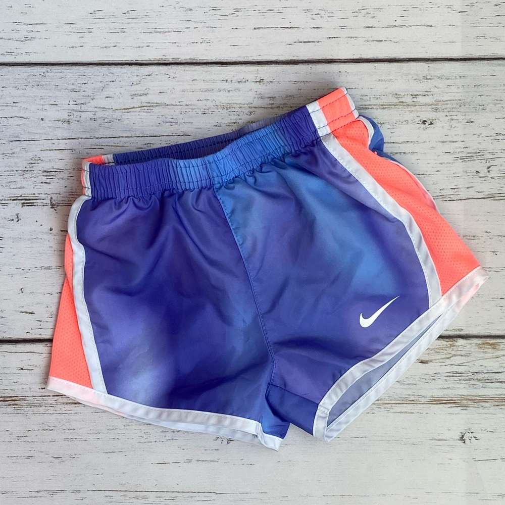 SOLD - Nike Shorts, Size: 3T